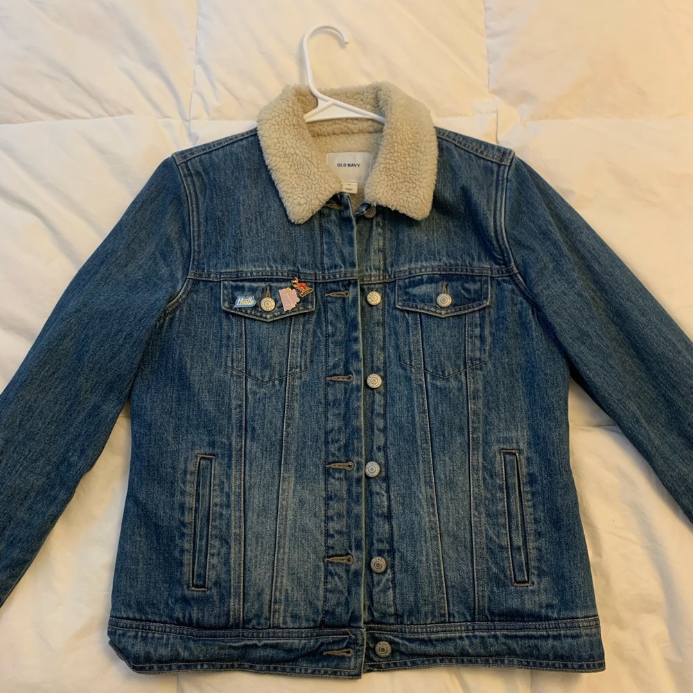Old Navy Faux Sherpa-Lined Denim Jacket - M